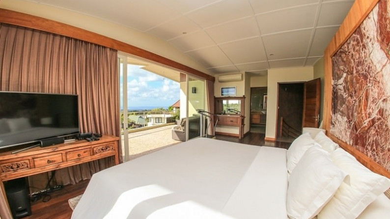 Luxury 4 Bedrooms Modern Villa In Ungasan With Sea View