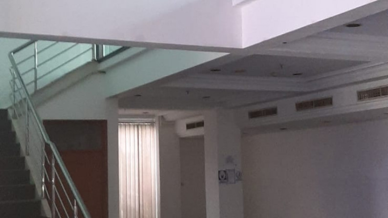Gedung 7 Lantai Siap Pakai Dan Operasional @Jl TB Simatupang