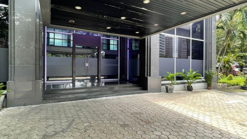 Gedung 7 Lantai Siap Pakai Dan Operasional @Jl TB Simatupang