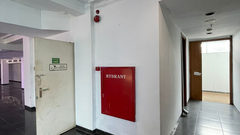 Gedung 7 Lantai Siap Pakai Dan Operasional @Jl TB Simatupang