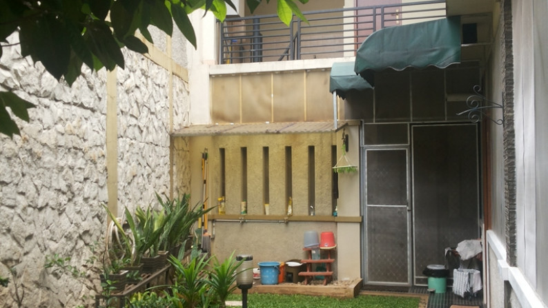 Rumah Bagus,siap huni,minimalis di Sektor 9 Bintaro Jaya