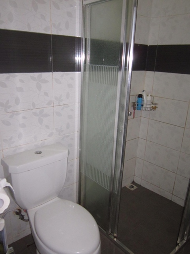 Rumah Di jual  2 lantai Bagus siap huni Bintaro Jaya.