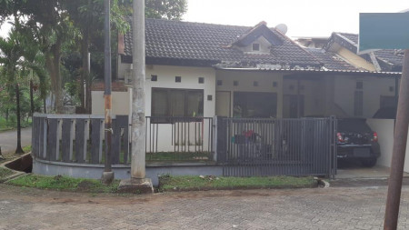 Rumah Siap Huni di Graha Raya