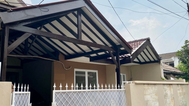 Rumah siap huni di Pondok Jurang Mangu Indah.