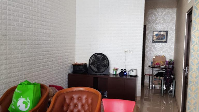Dijual Rumah Bagus Di Shinta Residence, Pamulang Tangerang Selatan