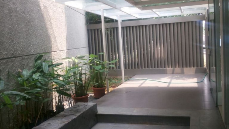 RUMAH BRAND NEW,MINIMALIS DAN HARUS TERJUAL DI TITIHAN SEKTOR 9