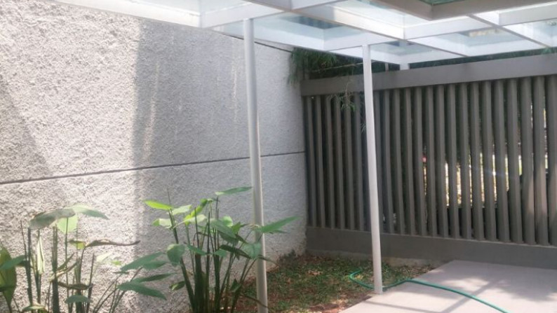 RUMAH BRAND NEW,MINIMALIS DAN HARUS TERJUAL DI TITIHAN SEKTOR 9