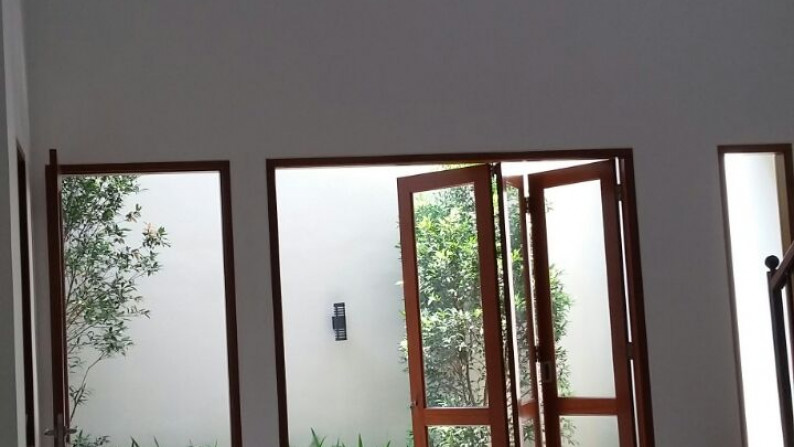 Rumah Bagus,siap huni di Kesehatan Jakarta Selatan