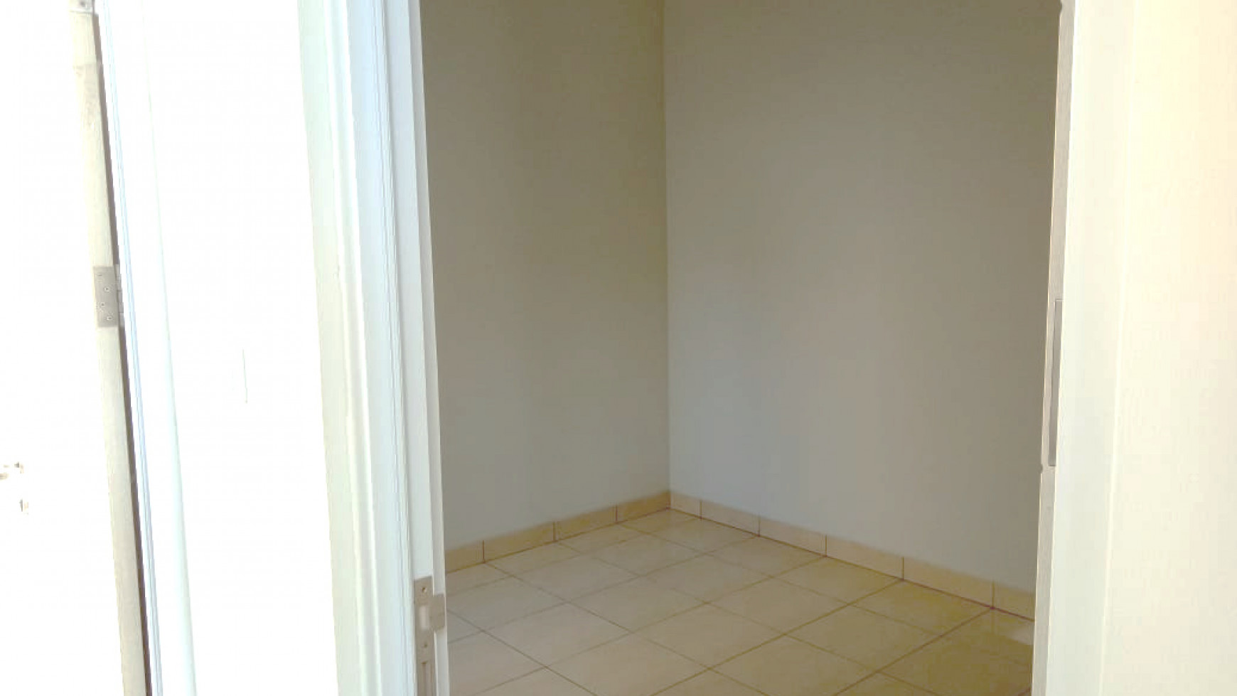 Rumah Brand New, Depan Taman Summarecon Karawang, Kalista, Luas 42m2