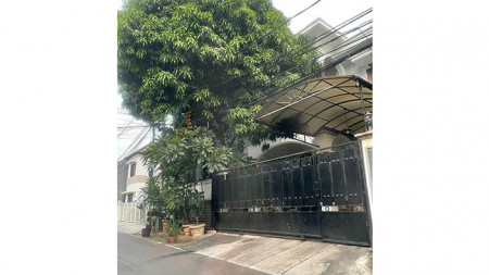 Rumah Jl Tembok, Pulomas Luas 200m2