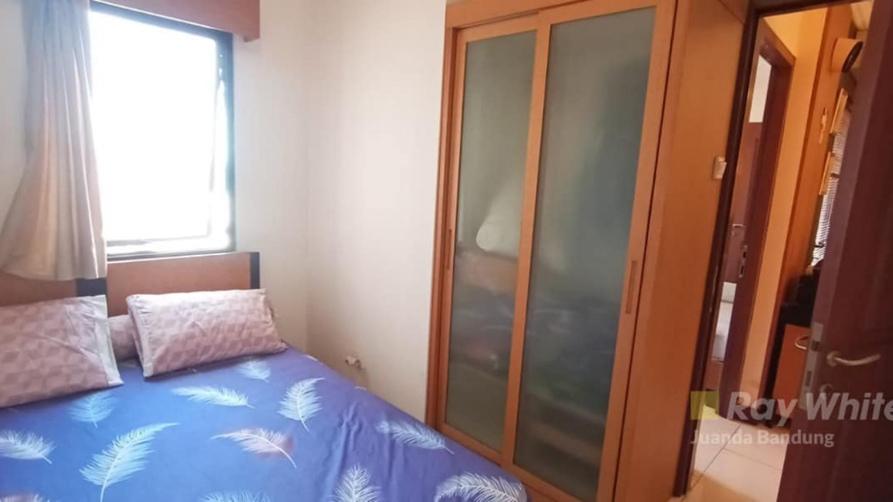 Furnished Apartment 2 BR Majesty Surya Sumantri terawat siap pakai dijual