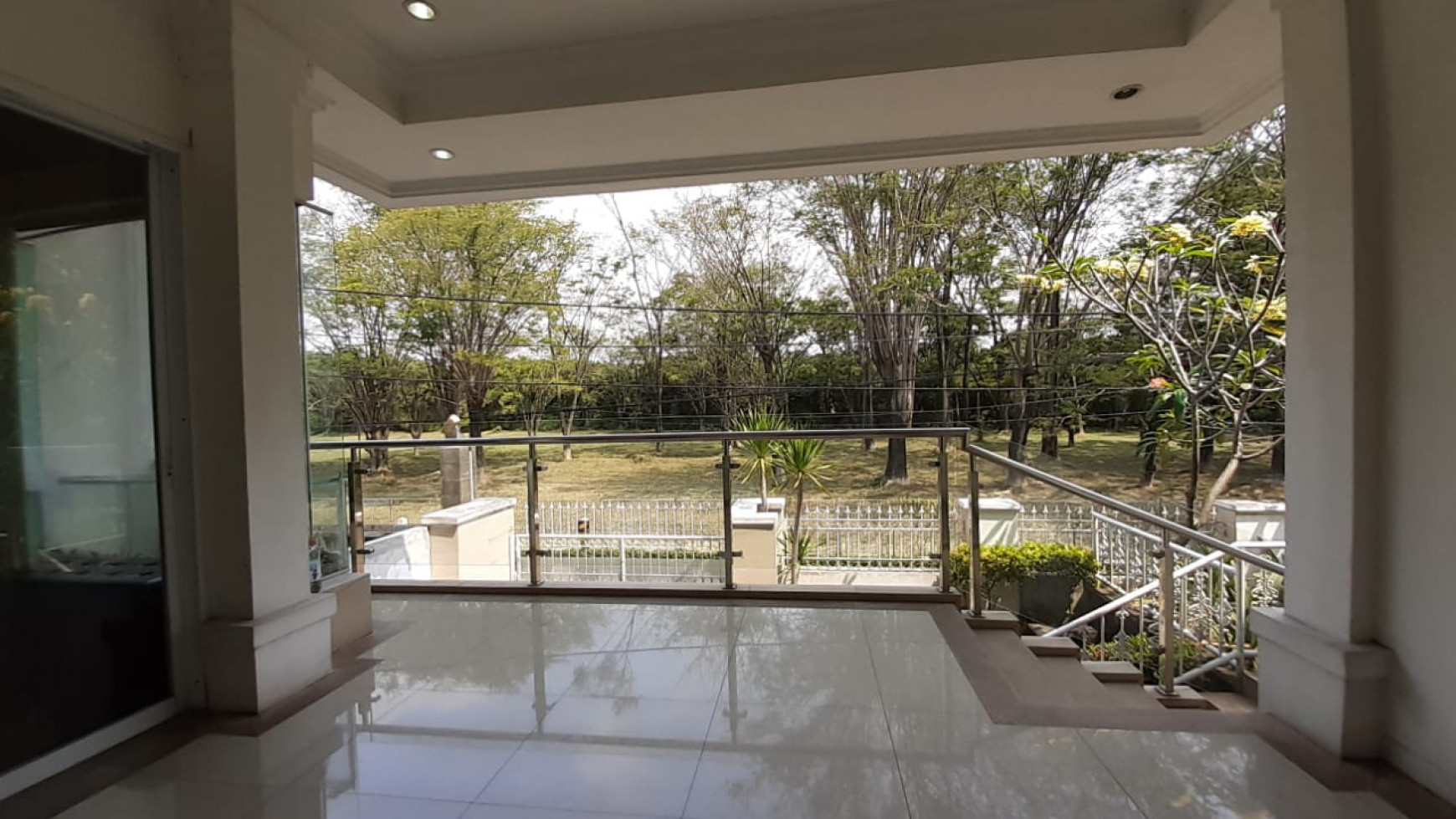 Rumah Lux siap huni di pondok indah