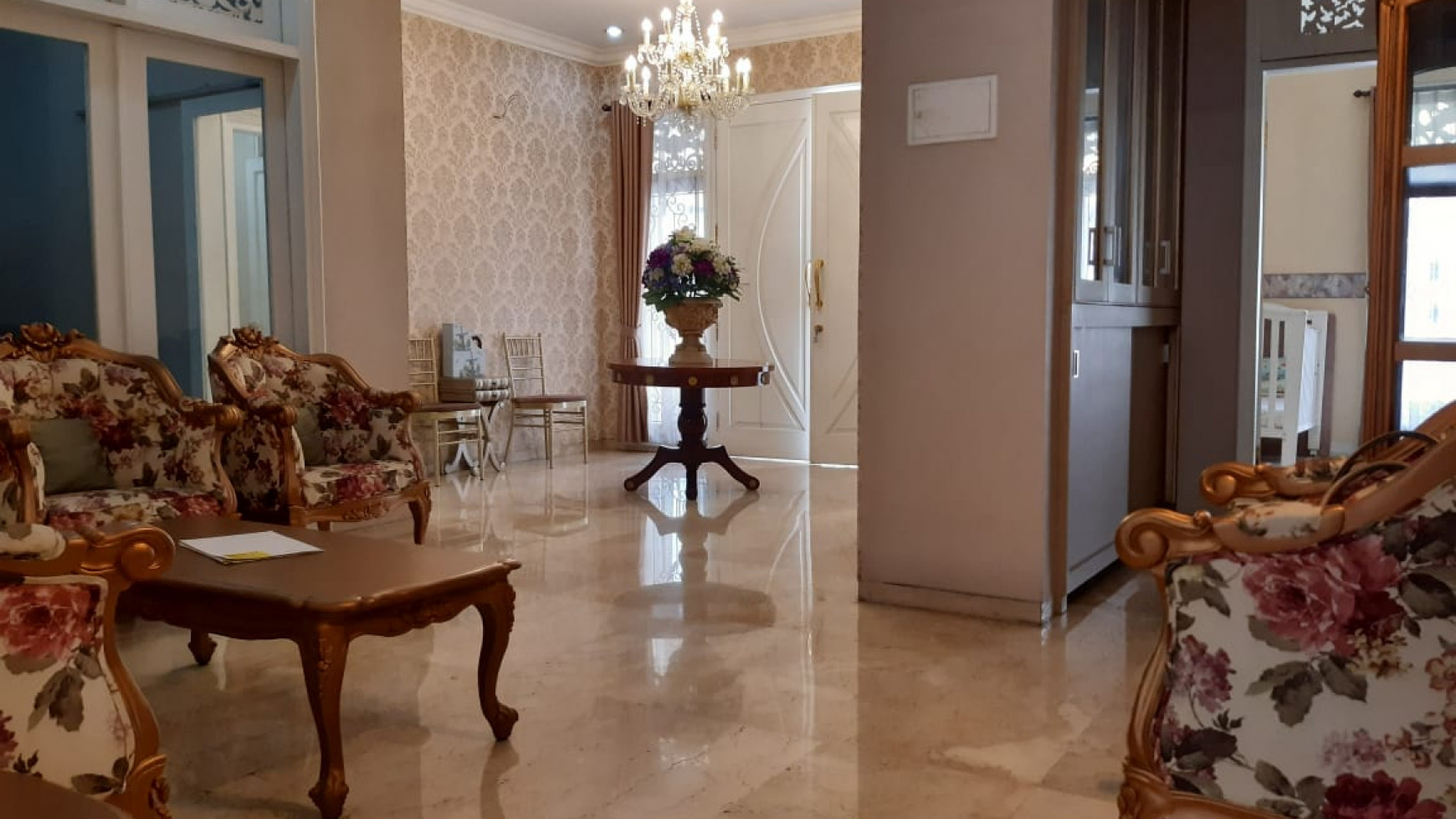 Rumah Lux siap huni di pondok indah