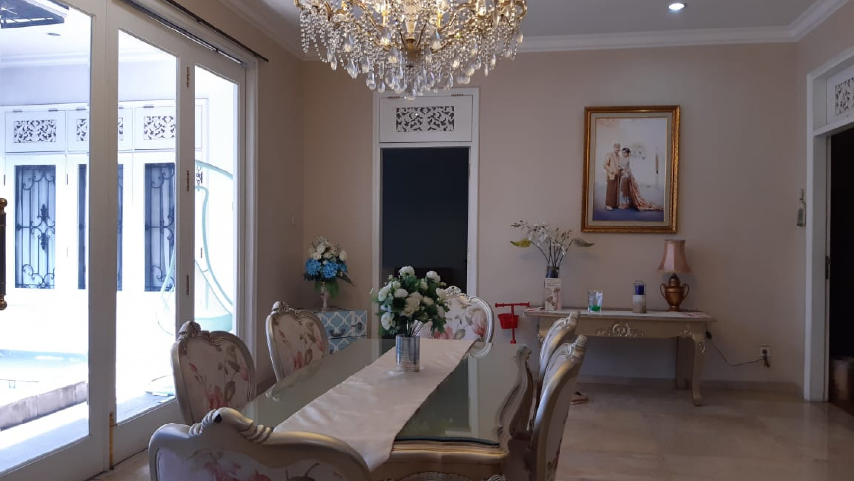 Rumah Lux siap huni di pondok indah