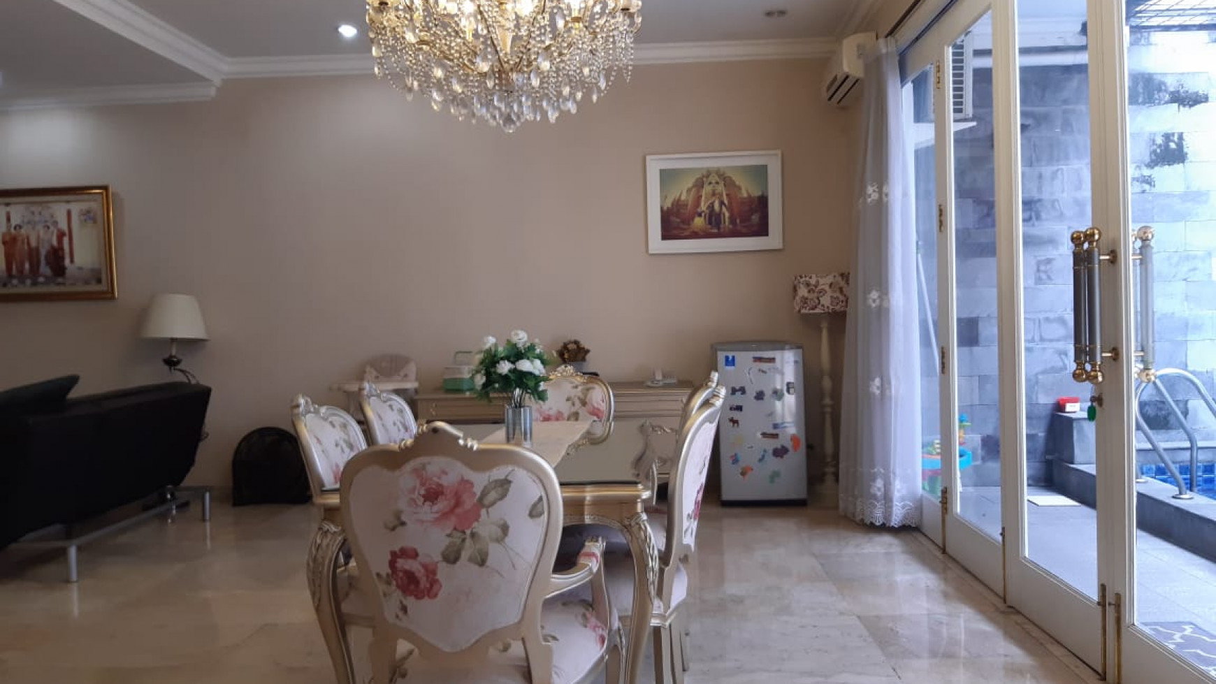 Rumah Lux siap huni di pondok indah