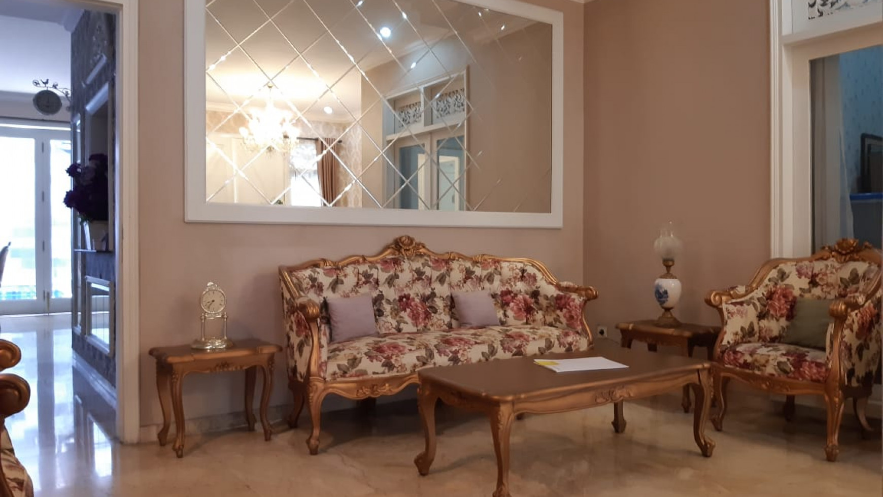 Rumah Lux siap huni di pondok indah