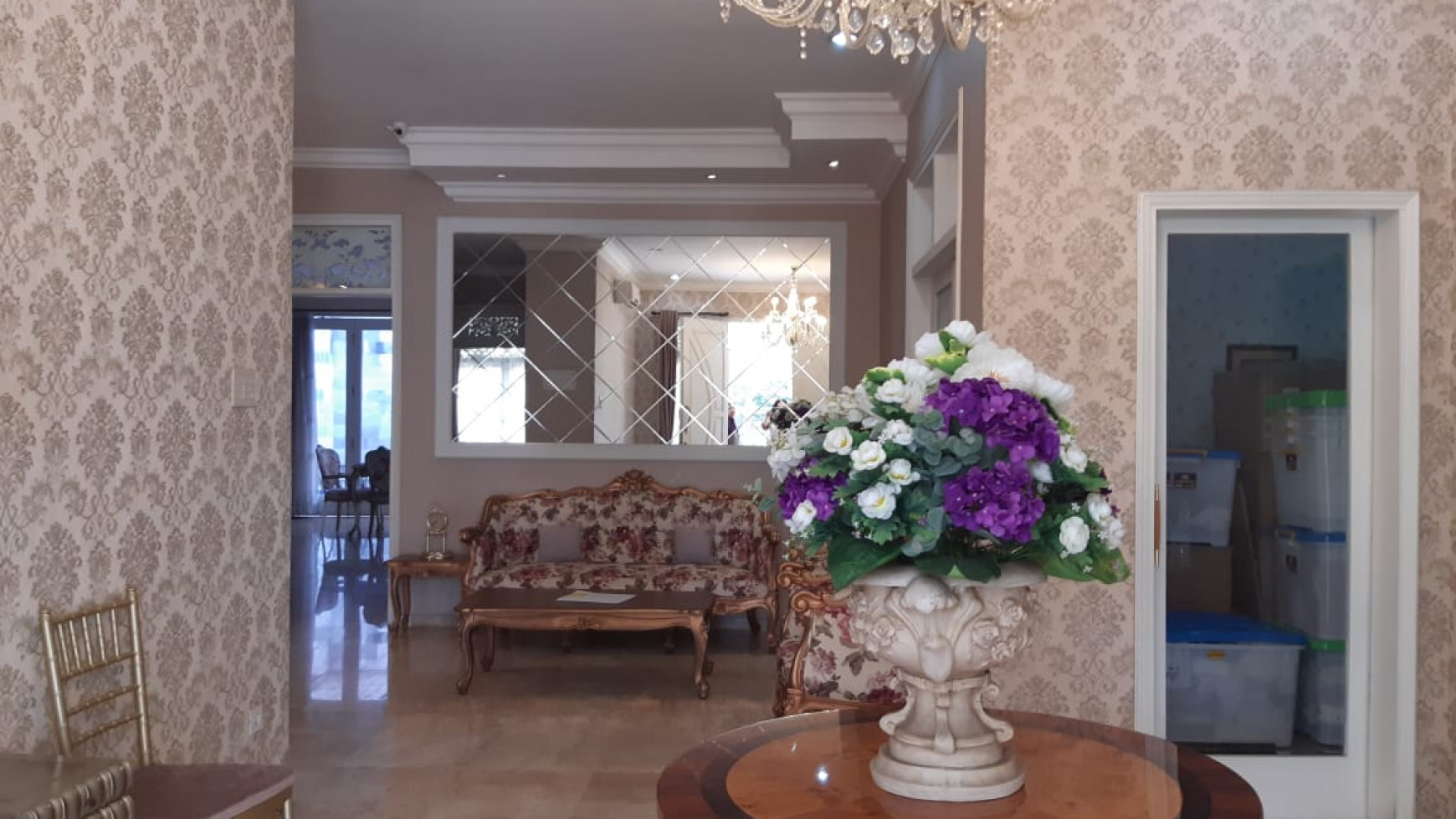 Rumah Lux siap huni di pondok indah