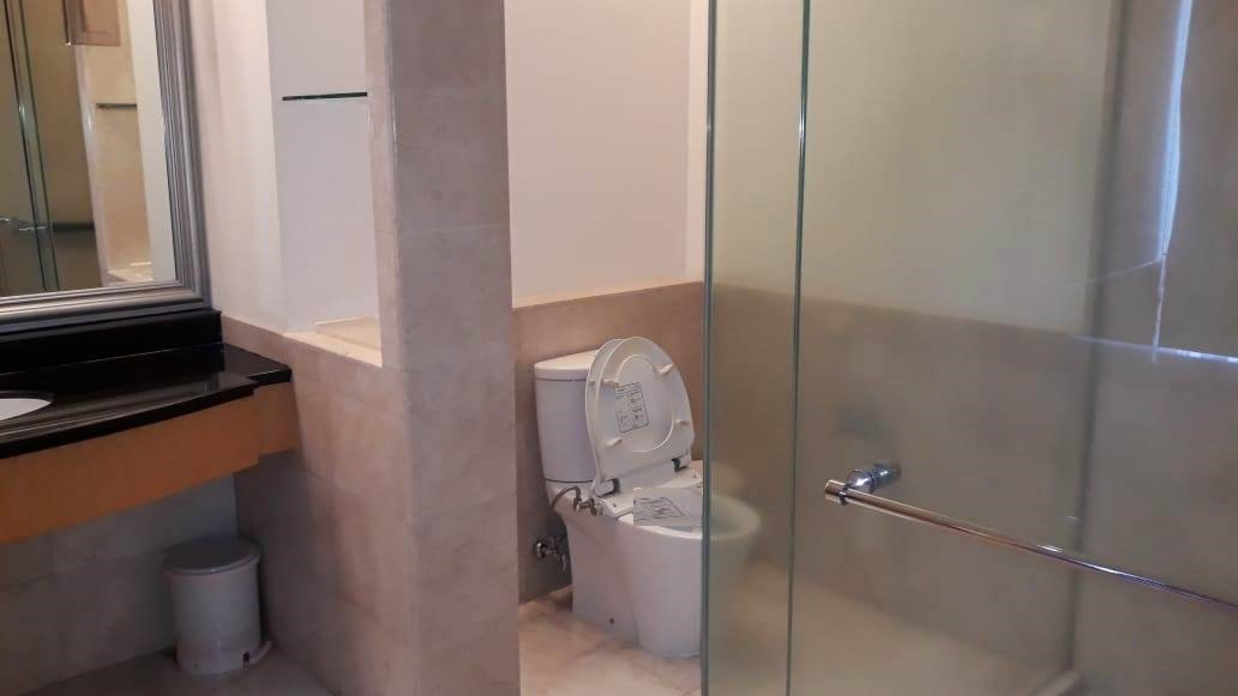 Apartemen lux siap huni di kuningan