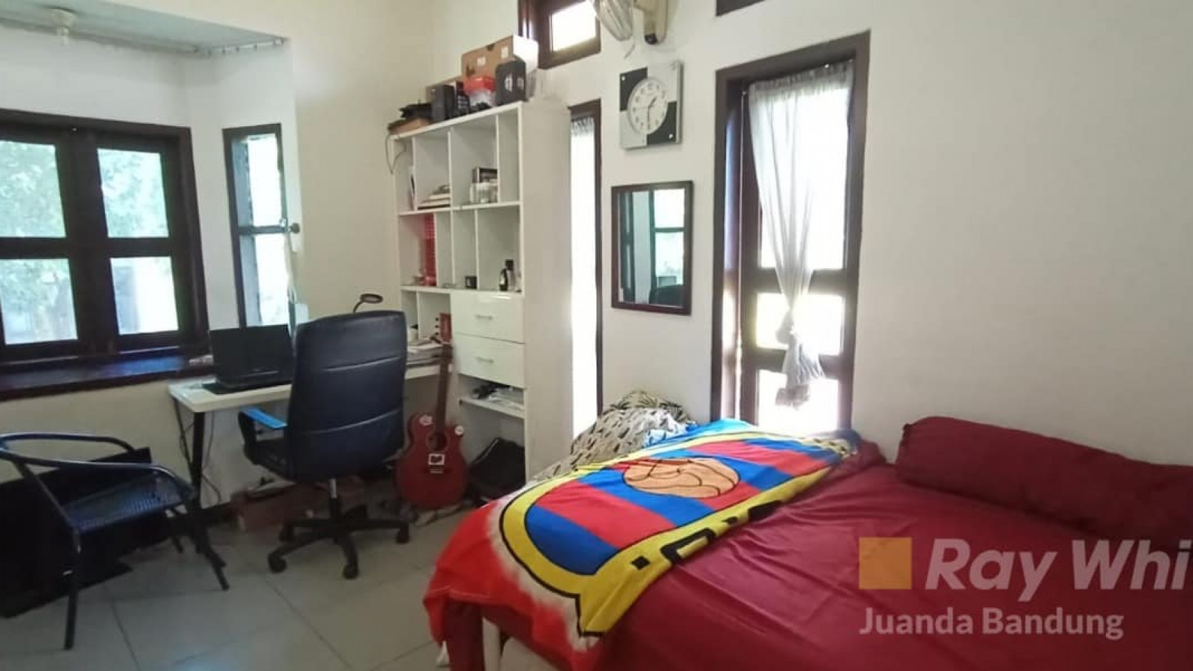 Langka Rumah Lux Semi Furnished KBP Pitaloka view danau dan gunung rapi terawat nyaman