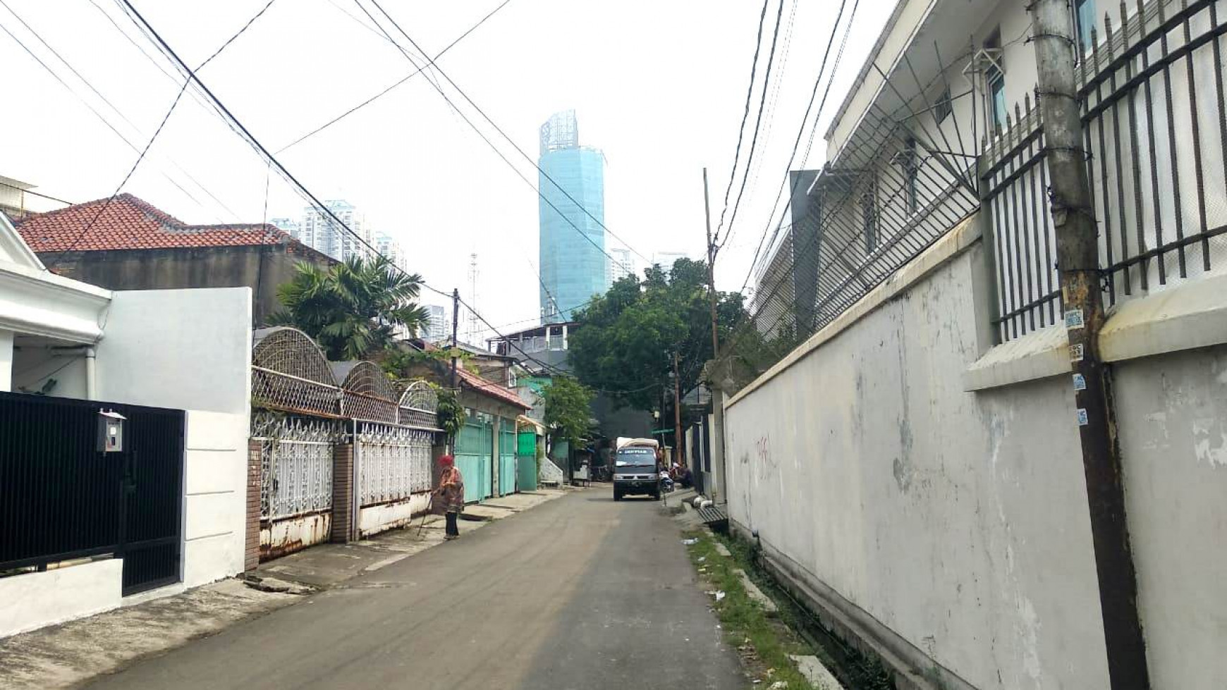 Rumah bagus, siap huni di jakarta