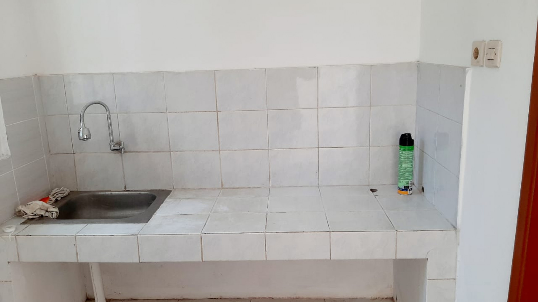 Dijual Rumah Lebar & Terang di Bintaro Jaya Sektor 3A - Tangerang