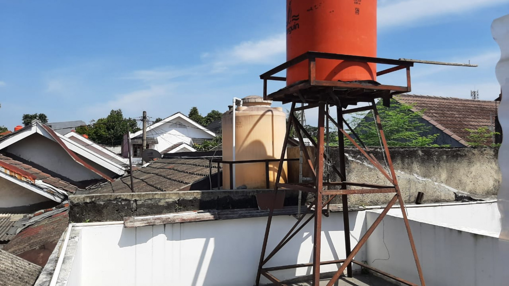 Dijual Rumah Lebar & Terang di Bintaro Jaya Sektor 3A - Tangerang