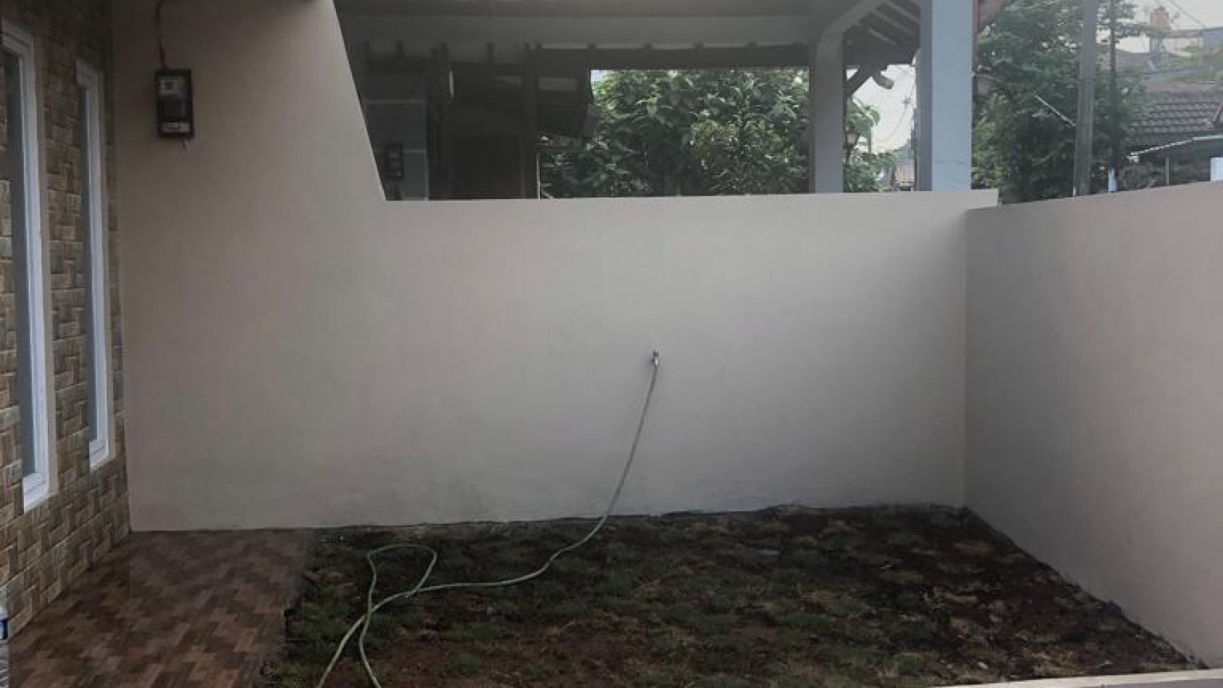 Rumah Cantik,siap huni di Ciputat