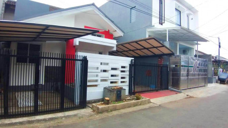 Rumah bagus, cantik, rapih dan nyaman di Pamulang.