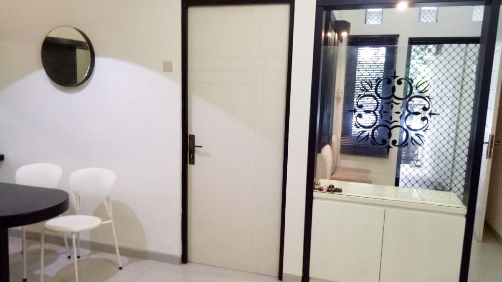 Rumah di Dian Regency Sukolilo Jl. Sejahtera, Furnished, Siap Huni