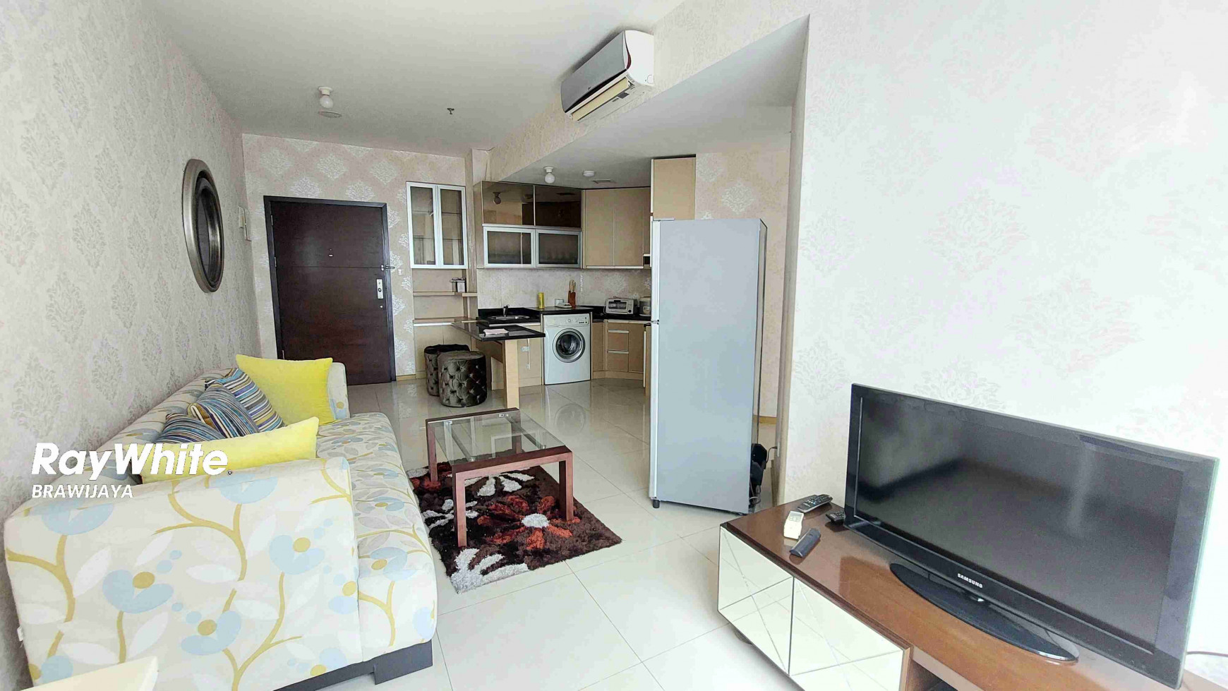 Apartemen di Gandaria Height, Tower B, Lantai 31, City View, Furnished, 2 BR