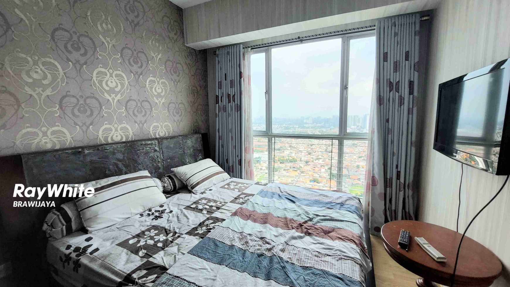 Apartemen di Gandaria Height, Tower B, Lantai 31, City View, Furnished, 2 BR