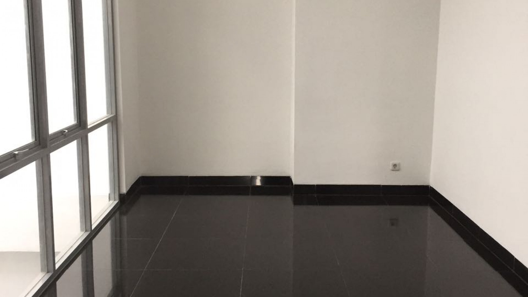 Rumah Bagus,Minimalis di Pondok Indah Jakarta Selatan