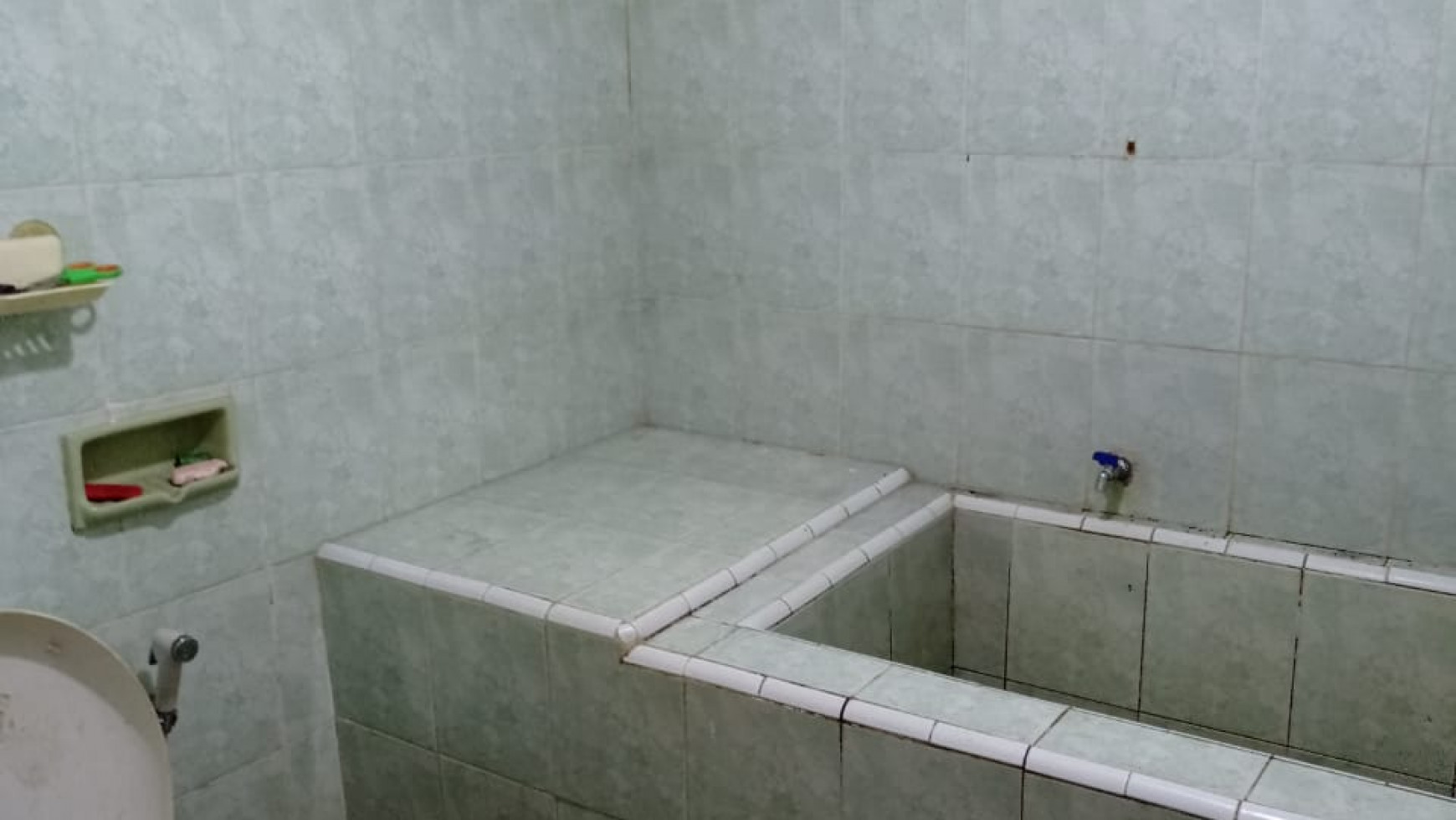 Dijual Rumah kondisi bagus di kavling perkebunan - karawaci tangerang