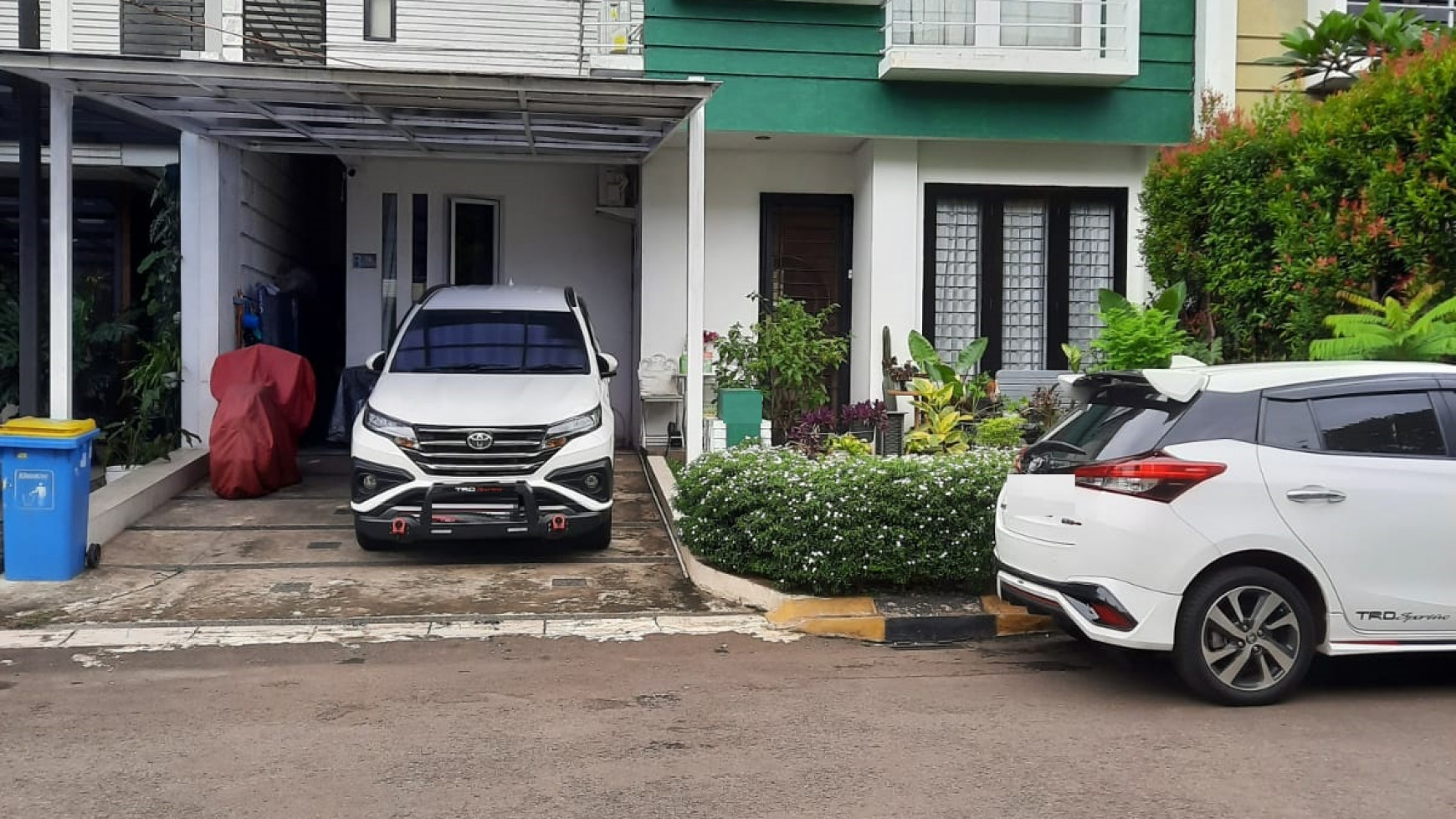 Rumah Siap huni, Bagus Lingkungan tenang, dalam Cluster Keamanan 24 jam