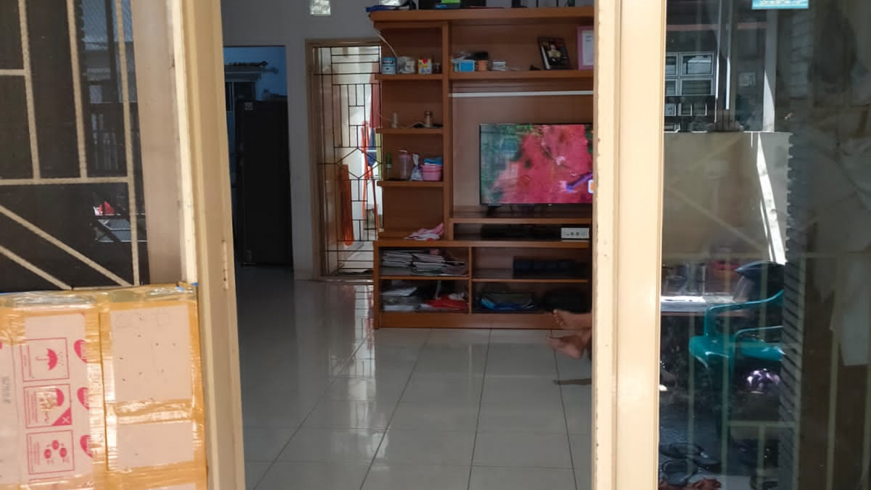 Dijual murah rumah di JL. Merdeka Cimone Tangerang - Lokasi Strategis