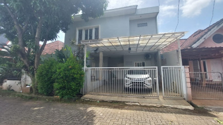 Rumah cantik siap huni di ciputat