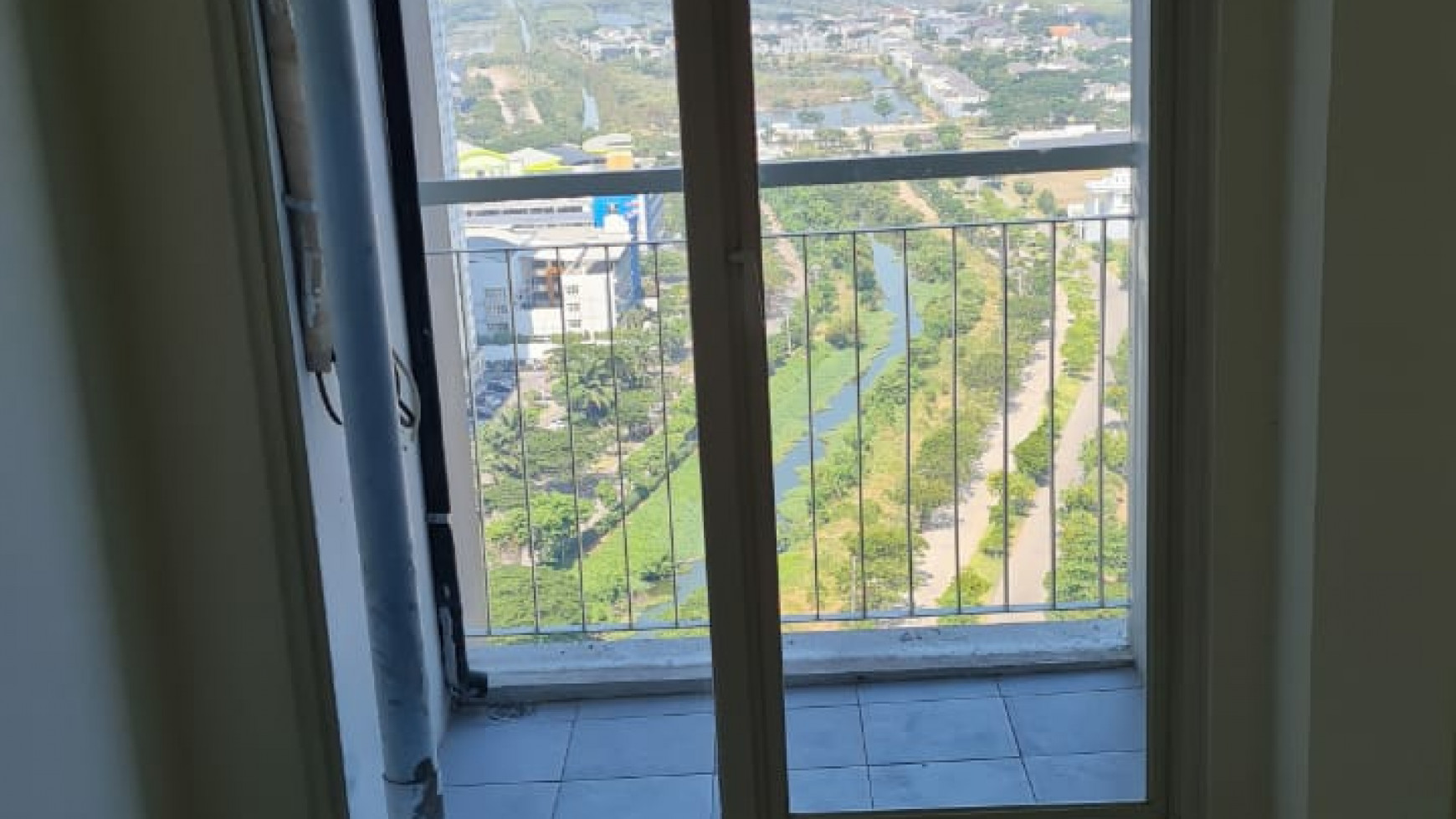 Dijual Apartemen East Coast Mansion Pakuwon City 2 Bedroom Tower Amor - View Pool - Kosongan - Siap Huni