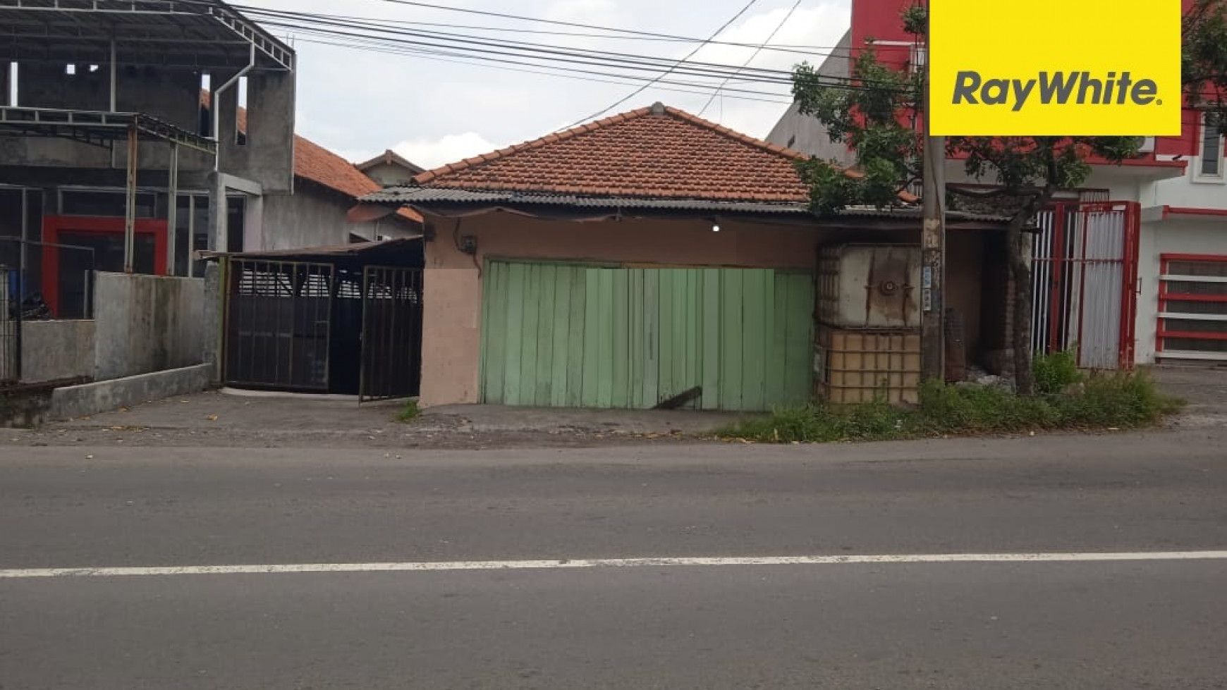 Rumah SHM di Jalan Mastrip Karang Pilang, Surabaya Barat