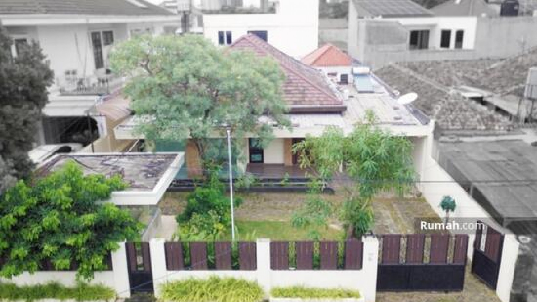 Rumah terawat baik area menteng, jakpus 