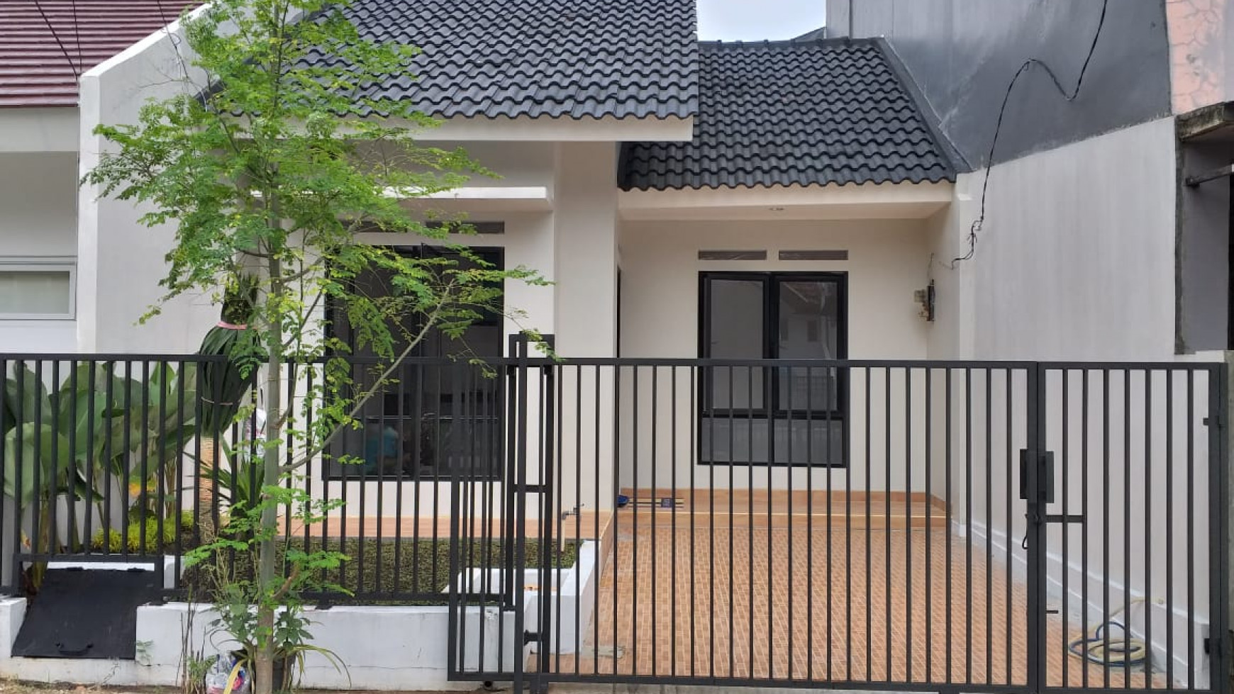 Rumah Cantik,siap huni  di Graha Bintaro