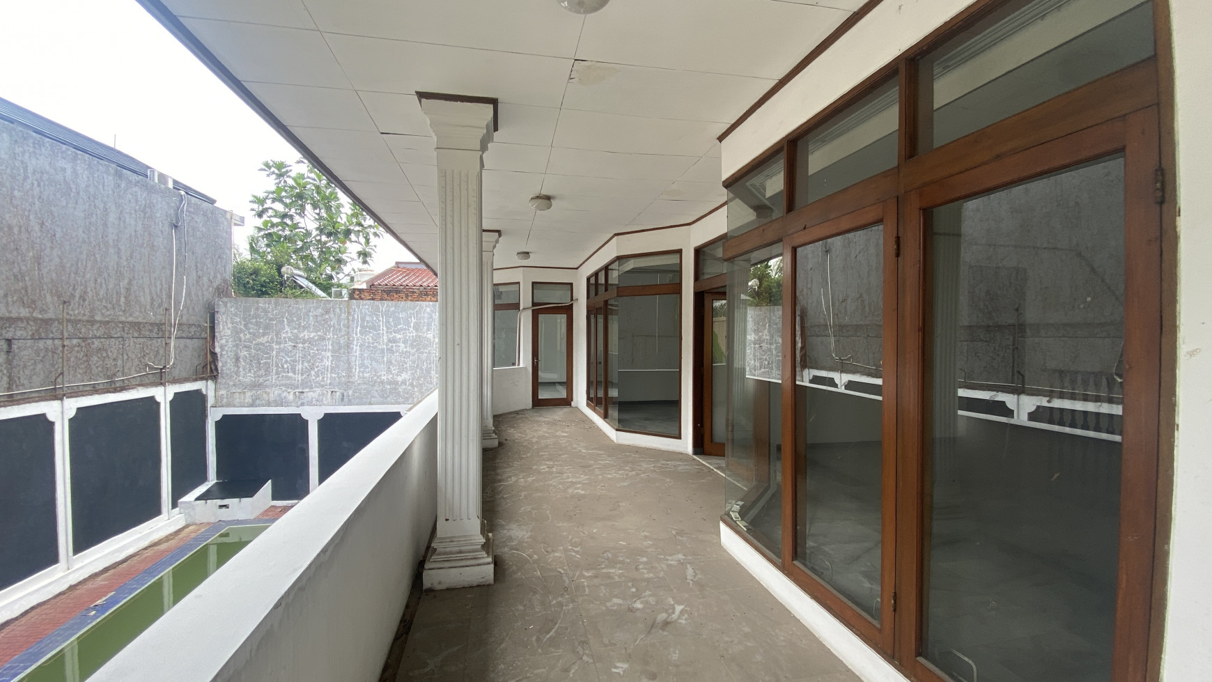 DIJUAL RUMAH SIAP HUNI, KEMANG, JAKARTA SELATAN