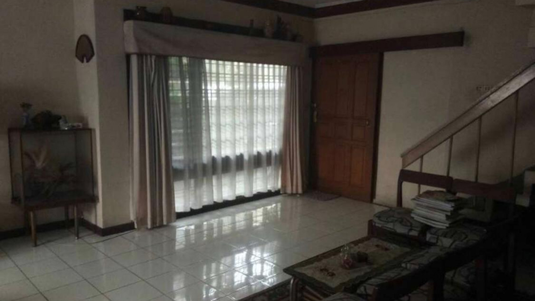 Rumah siap huni lokasi strategis di jakarta selatan