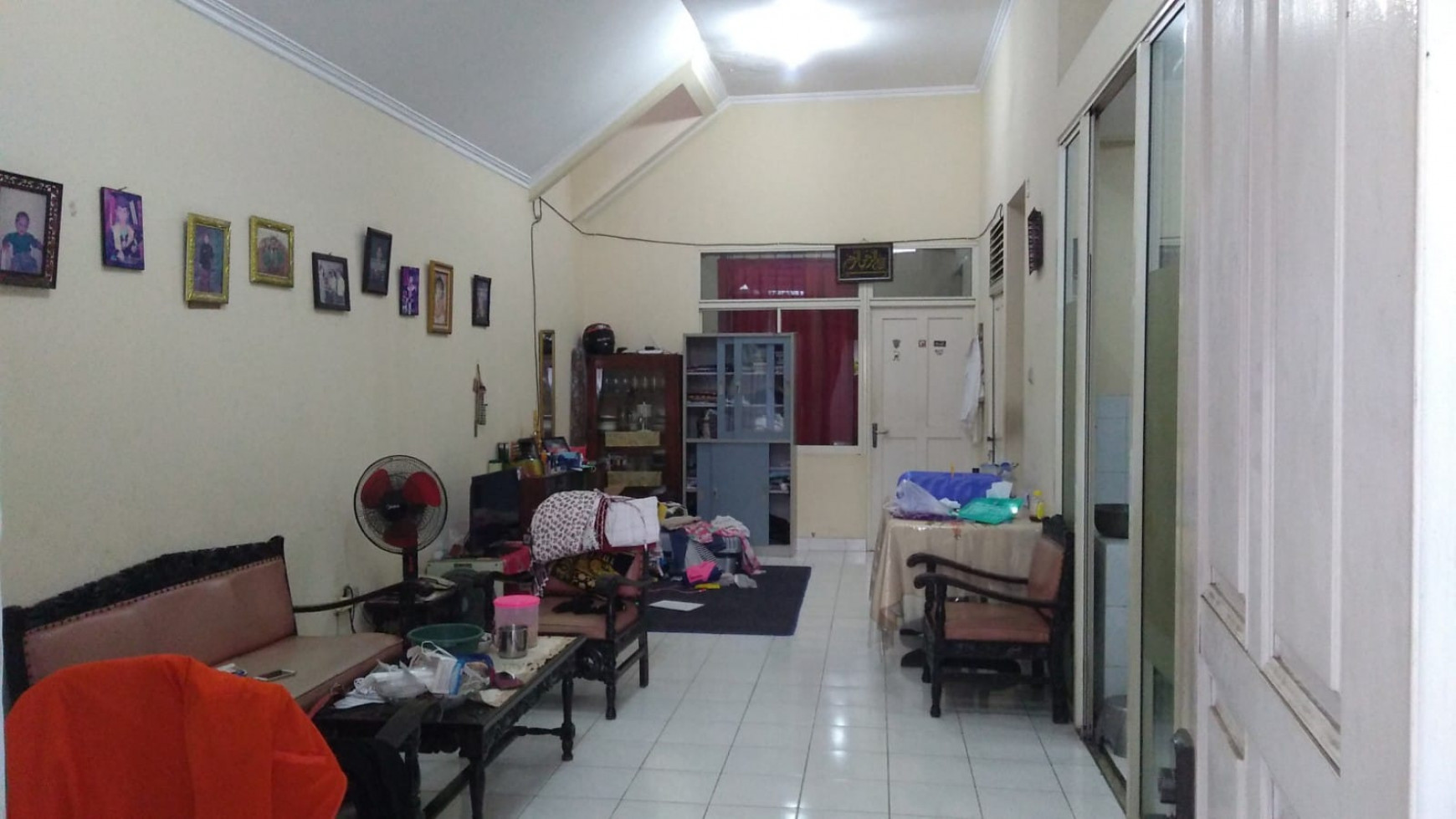 Rumah sederhana 1,5 Lantai di Taman Modern Cakung Jakarta Timur