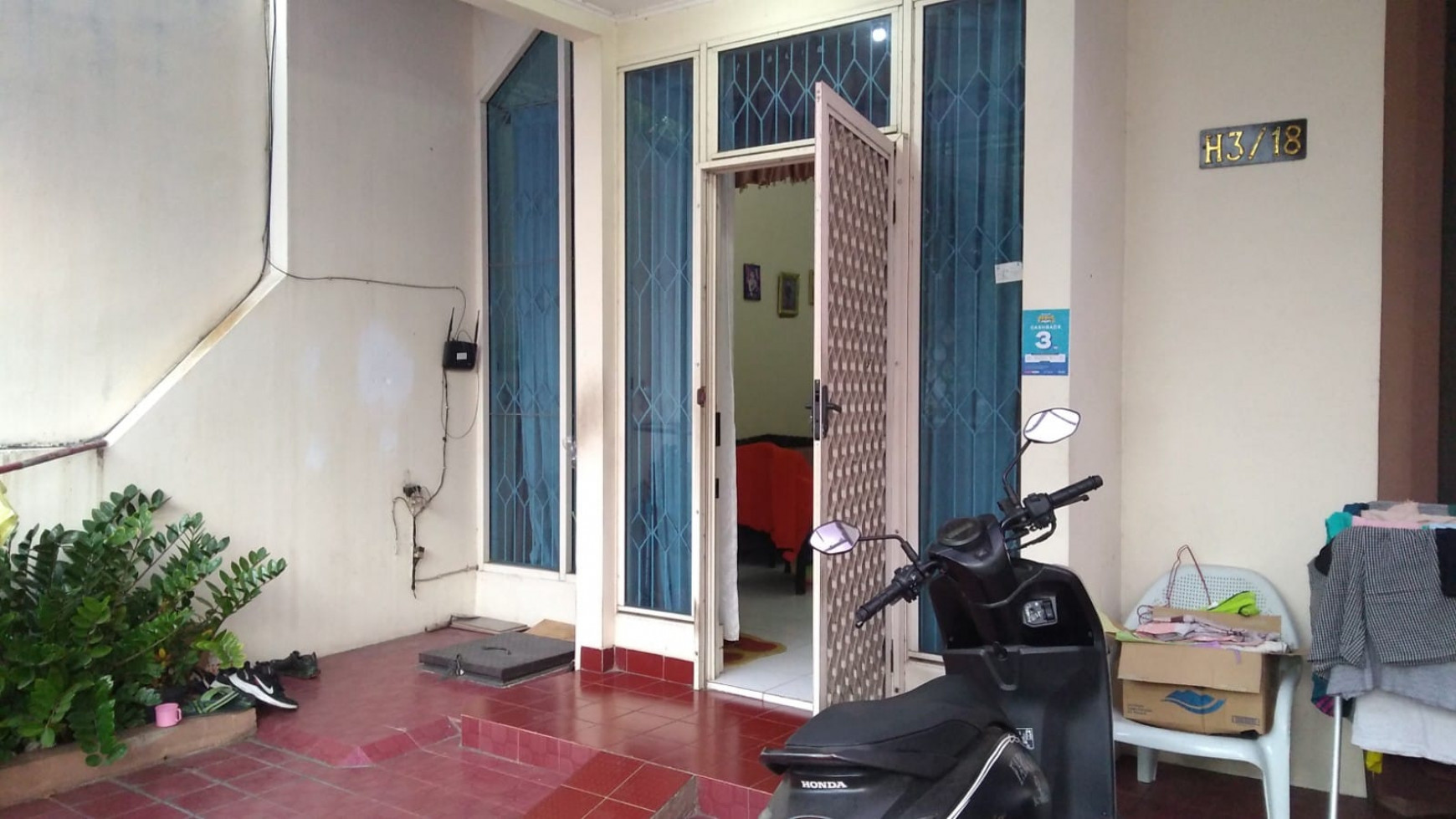 Rumah sederhana 1,5 Lantai di Taman Modern Cakung Jakarta Timur