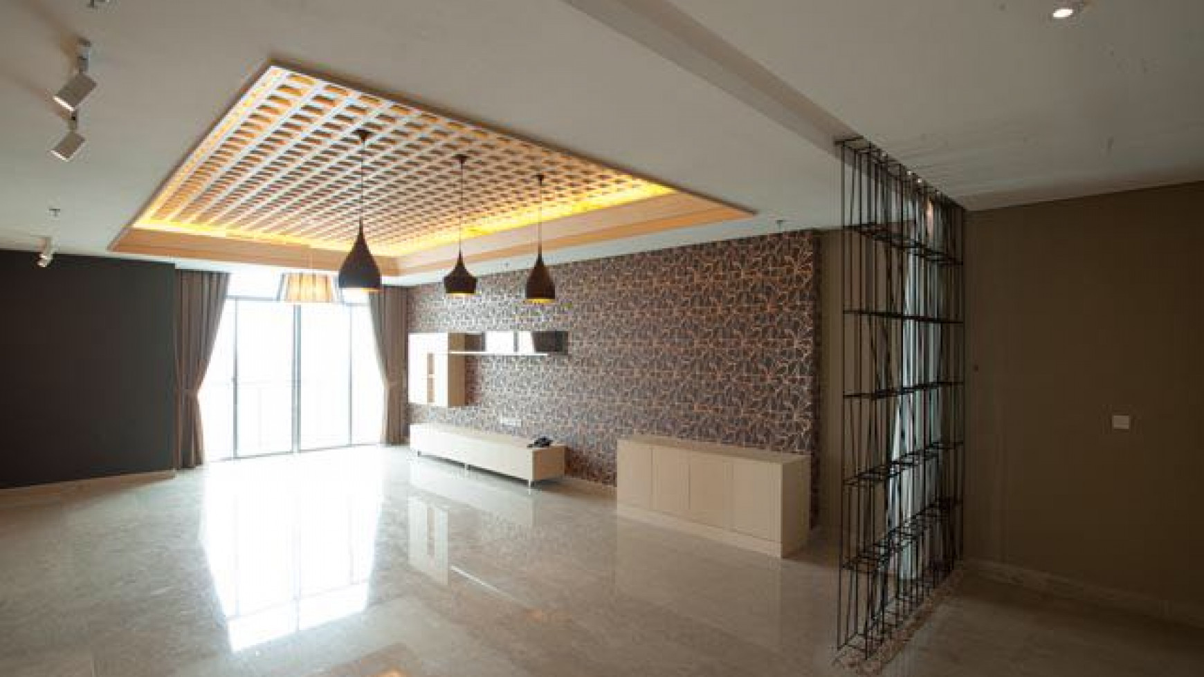 Apartemen LUX, mewah di dharmawangsa