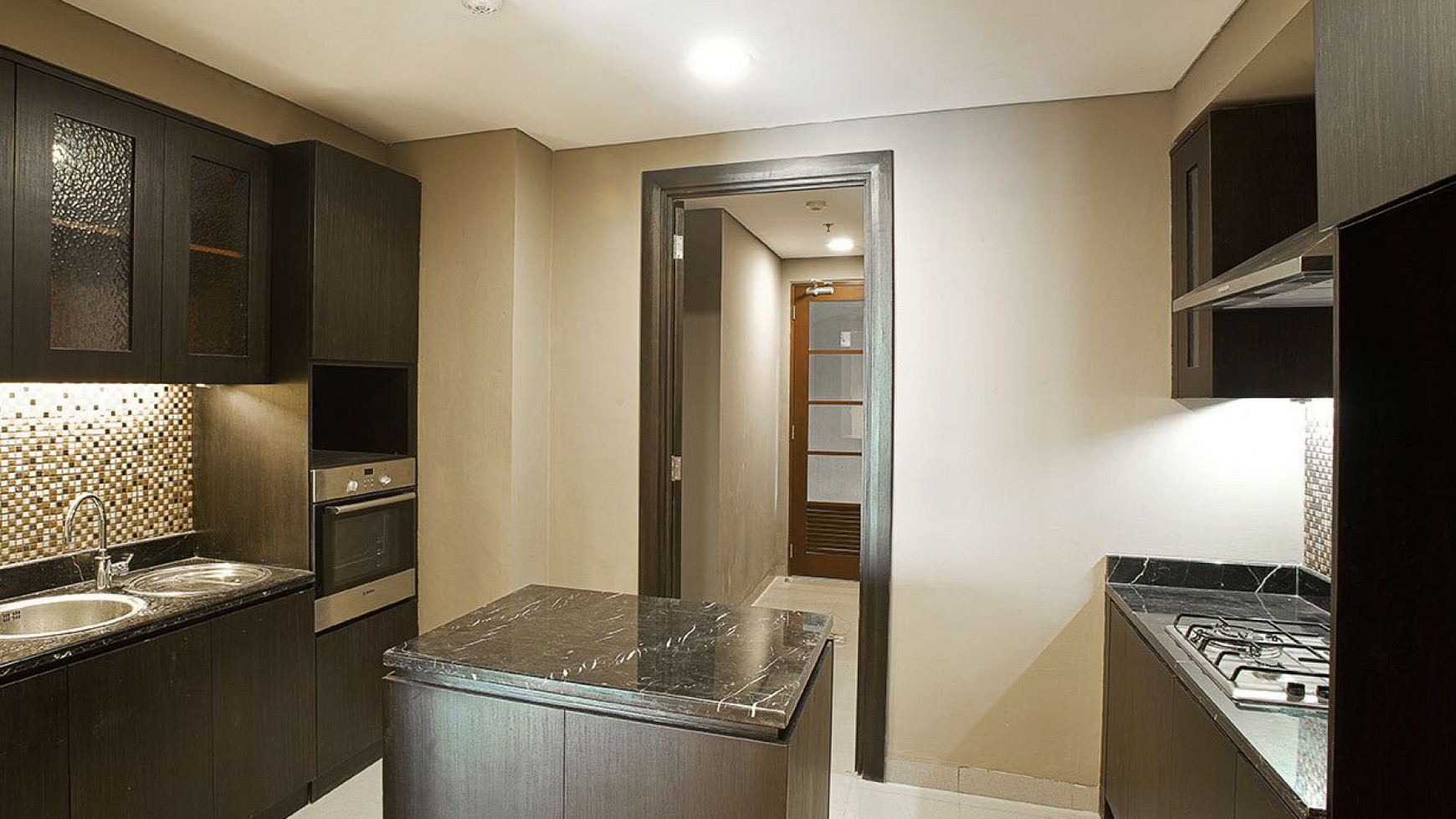 Apartemen LUX, mewah di dharmawangsa