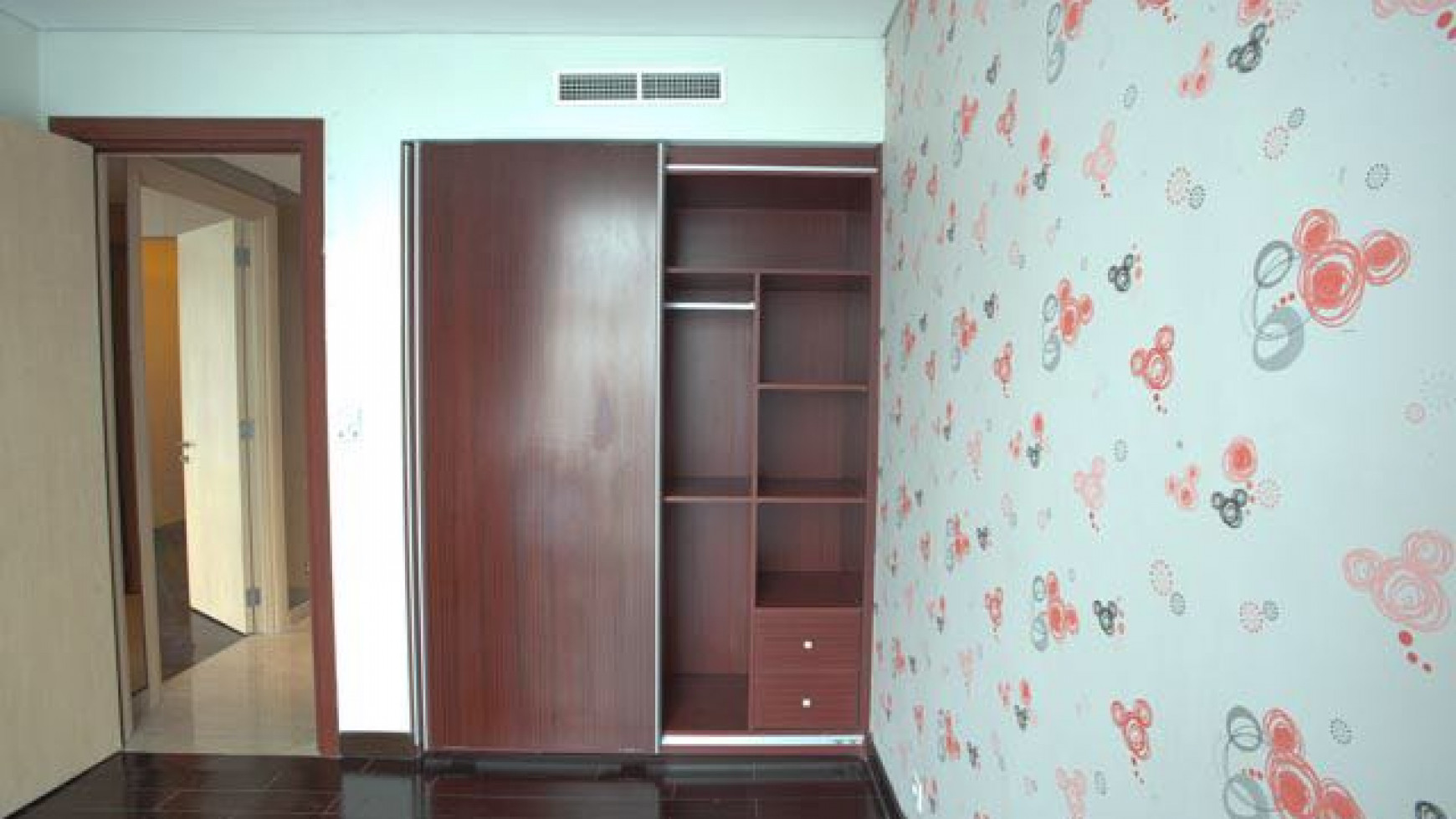 Apartemen LUX, mewah di dharmawangsa