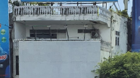 Ruko di Jl Gemblongan, Surabaya Pusat