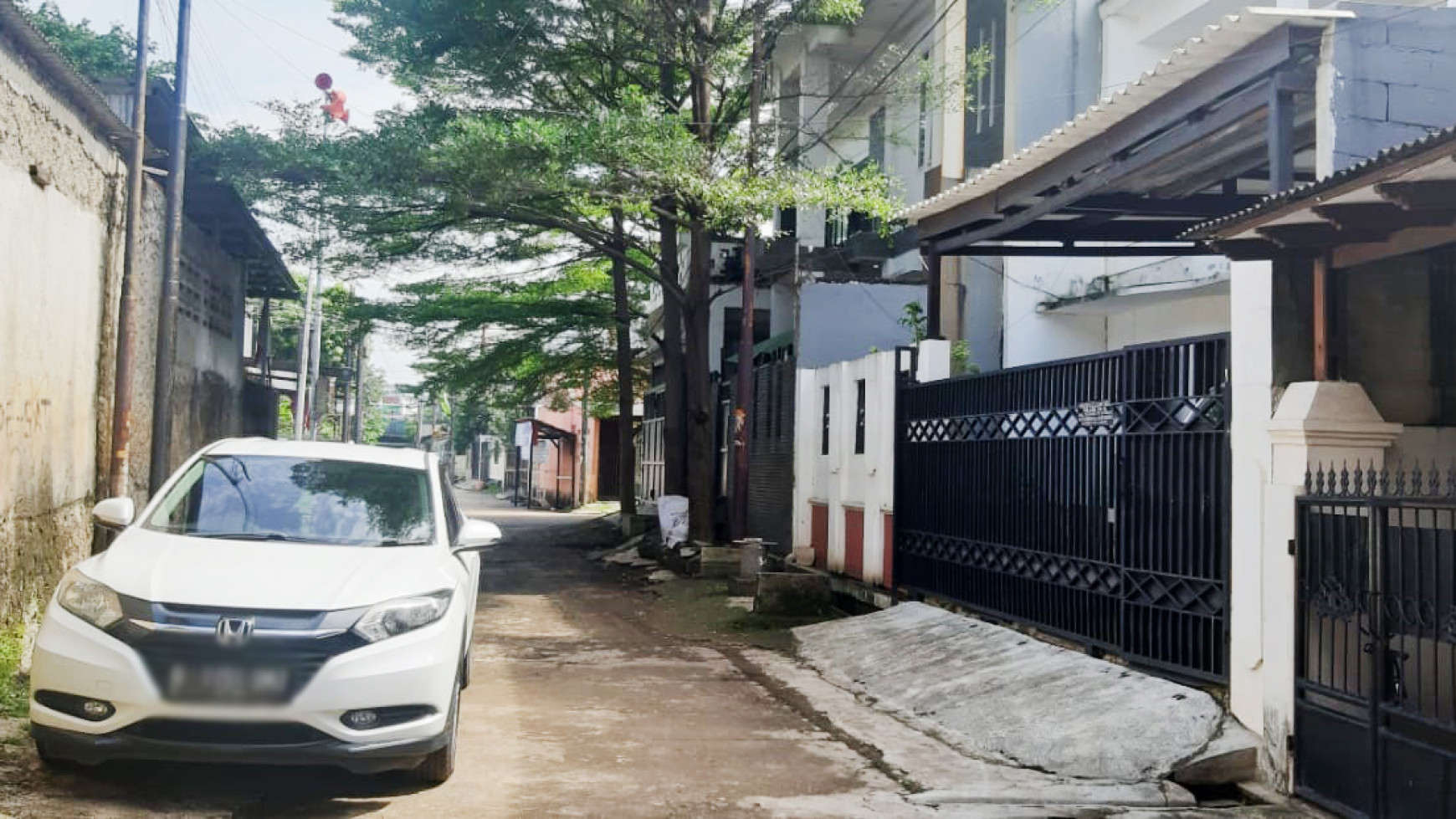 Dijual Rumah Bagus Siap Huni Di Perum Ulujami Indah, Jakarta Selatan