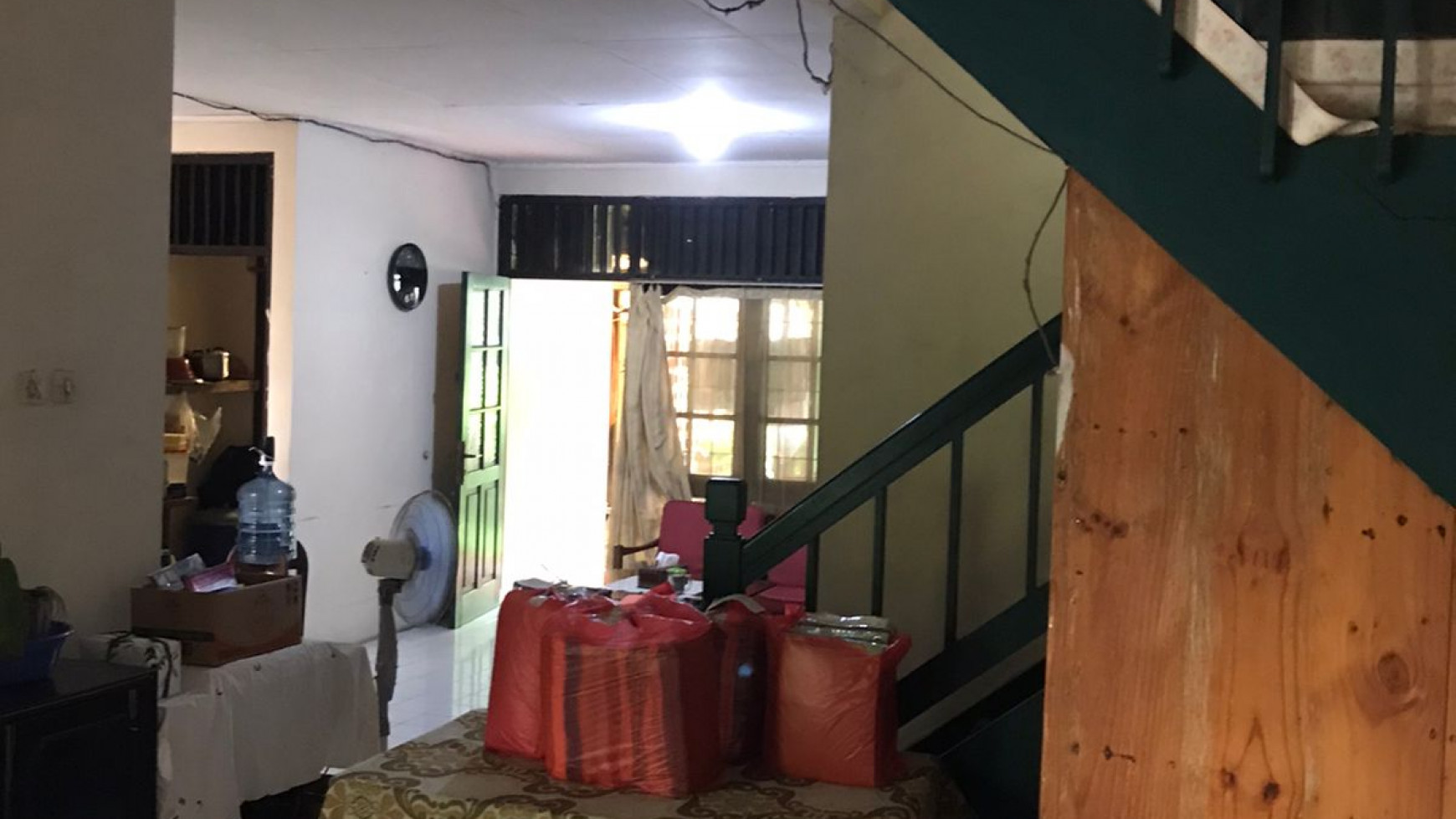 Rumah 2 lantai lingkungan aman dan nyaman di Bintaro.